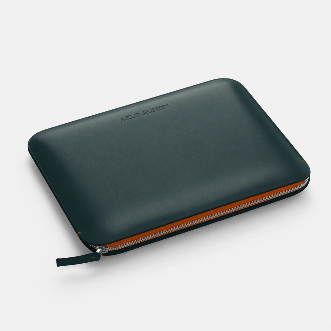 Luxury Nappa Leather MacBook Pro 16" sleeve with zip - Avocado Green