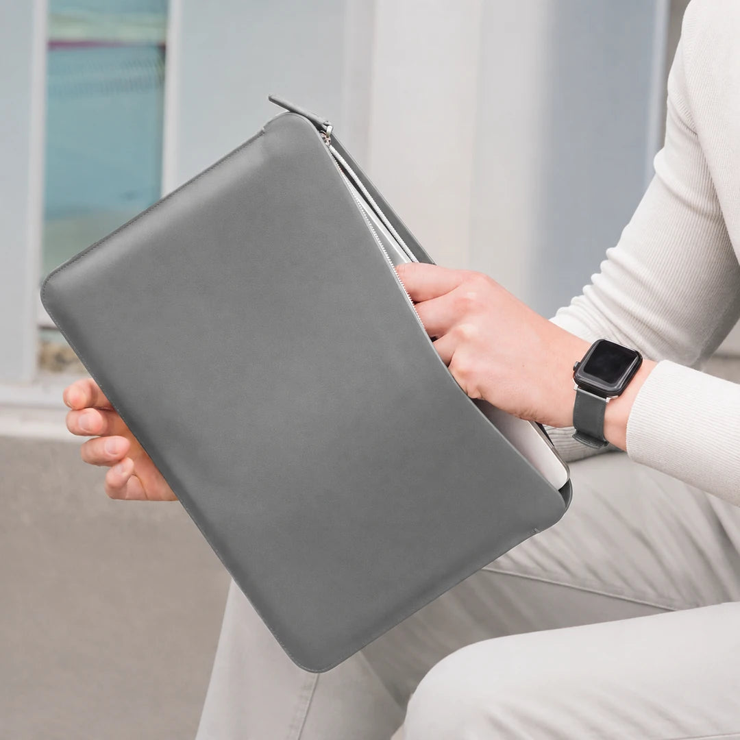 Luxury Nappa Leather iPad Pro 11" sleeve with zip - Grey