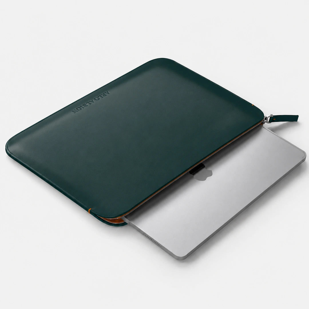Luxury Nappa Leather MacBook Pro 16" sleeve with zip - Avocado Green