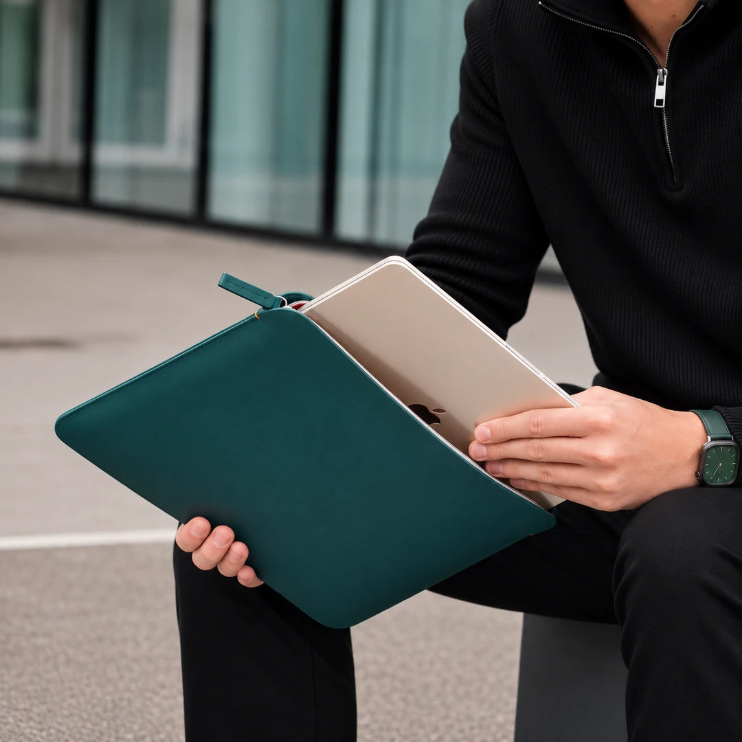 Luxury Nappa Leather MacBook Pro 13" sleeve with zip - Avocado Green