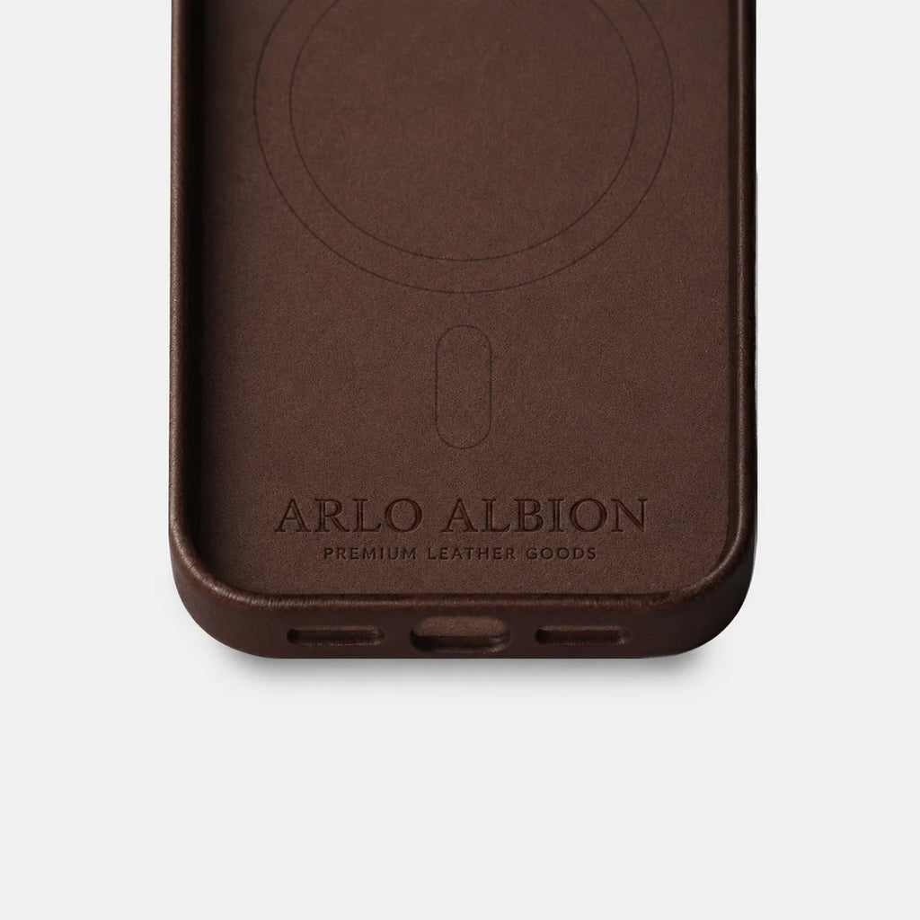 Leather iPhone 17 Pro Max Shell Case Metal, MagSafe - Dark Brown
