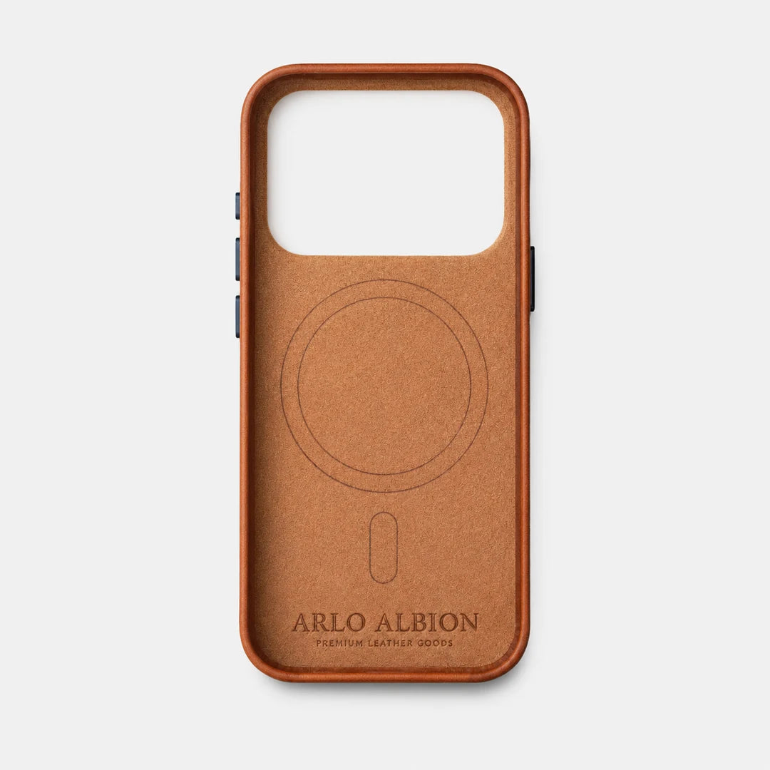 Leather iPhone 17 Pro Max Shell Case Metal, MagSafe - Saddle Brown