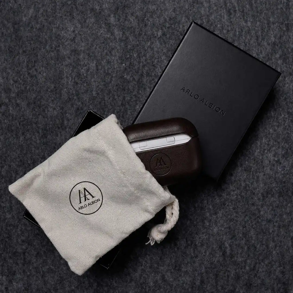Leather AirPods Pro (2nd Generation) Case - Dark Brown