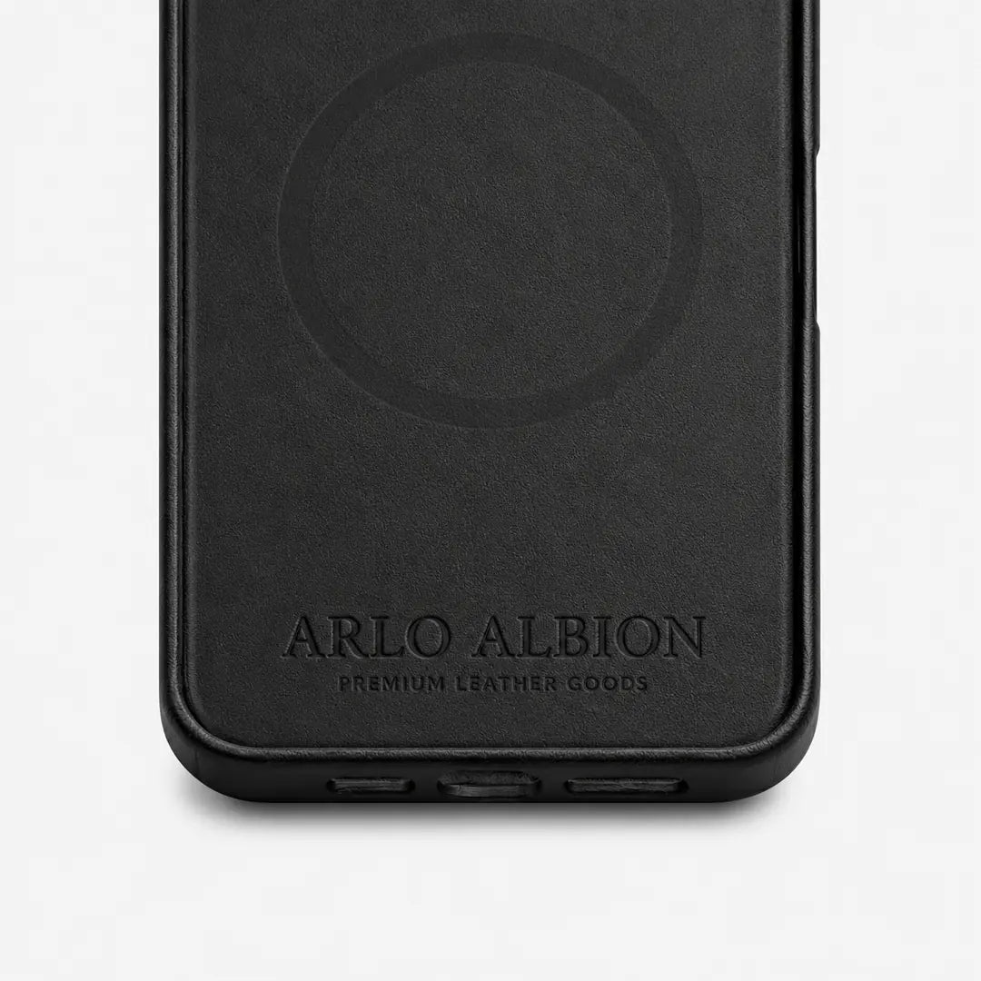 iPhone 16 Pro Leather Shell Case Metal, MagSafe - Black