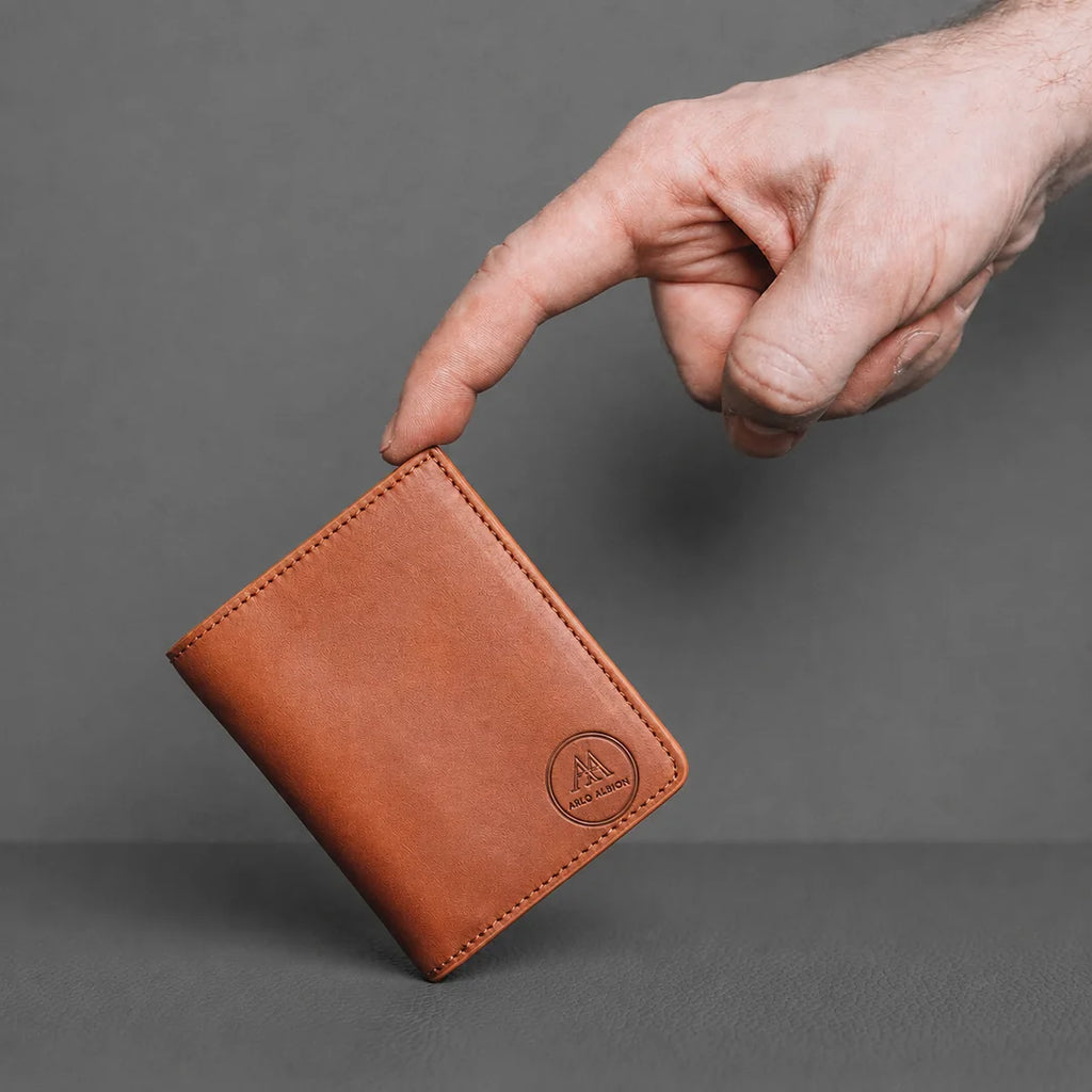 Super Slim Bi-Fold Wallet - Saddle Brown